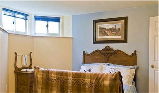 Clearview Station & Caboose B&B Creemore 객실 사진