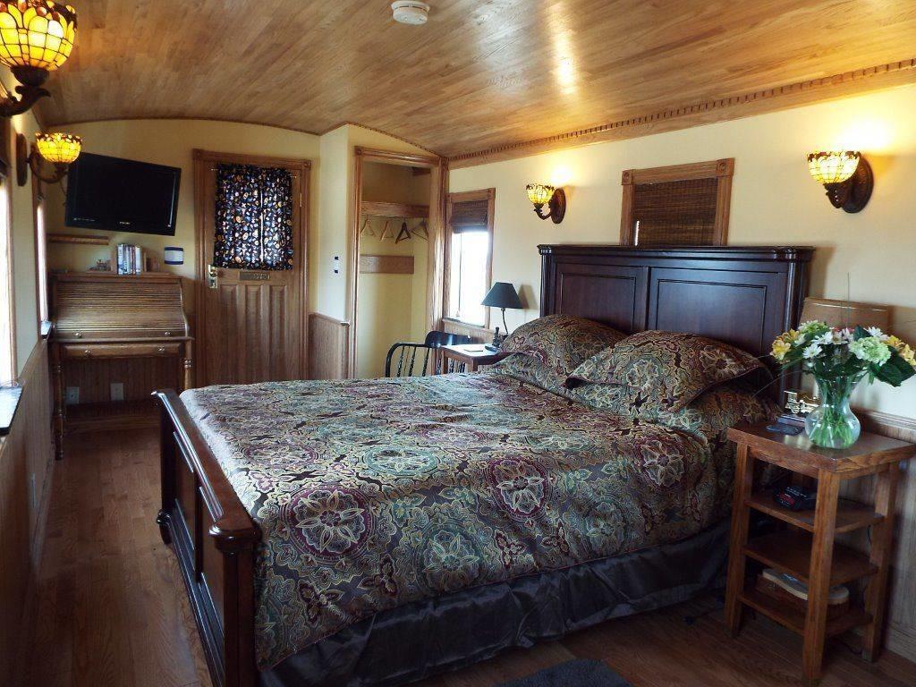 Clearview Station & Caboose B&B Creemore 외부 사진