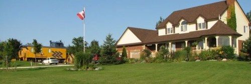 Clearview Station & Caboose B&B Creemore 외부 사진