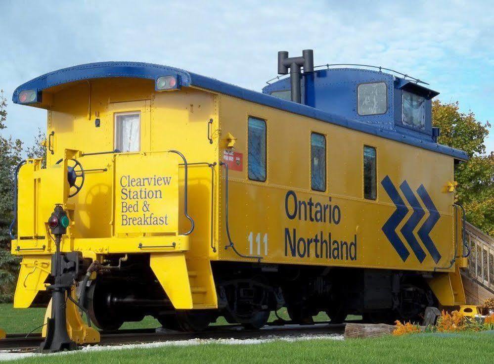 Clearview Station & Caboose B&B Creemore 외부 사진